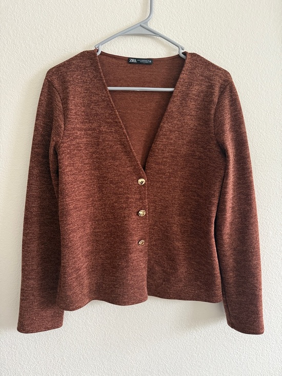 Zara Sweaters - 5 for $10 Zara size M Burnt Orange brown V-Neck Knit cardigan cute gold buttons